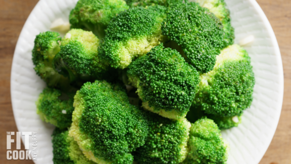 how to cook steamed broccoli