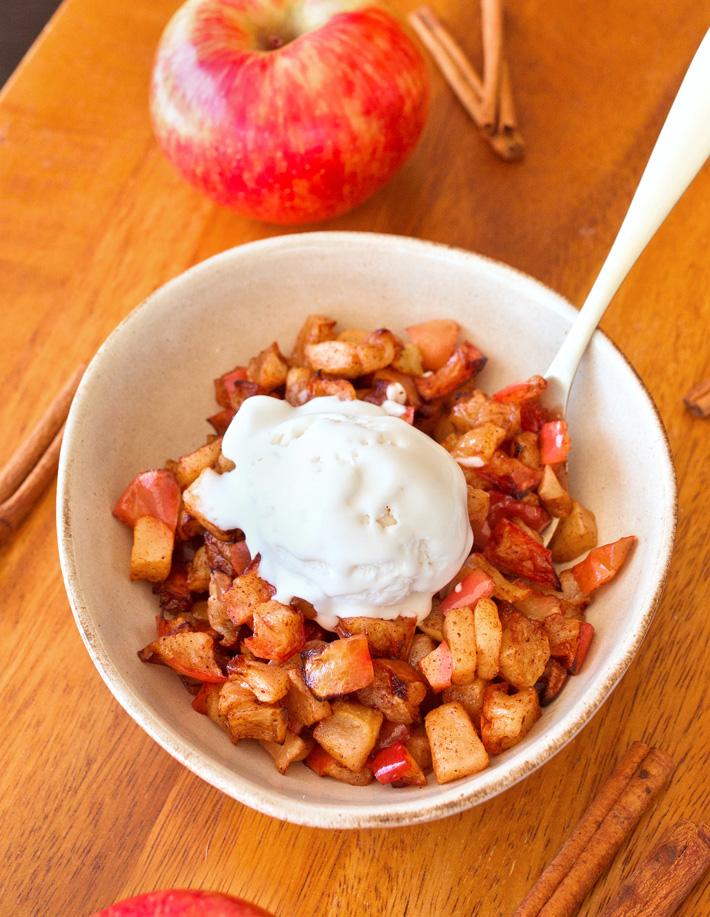 Healthy Air Fryer Cinnamon Apples